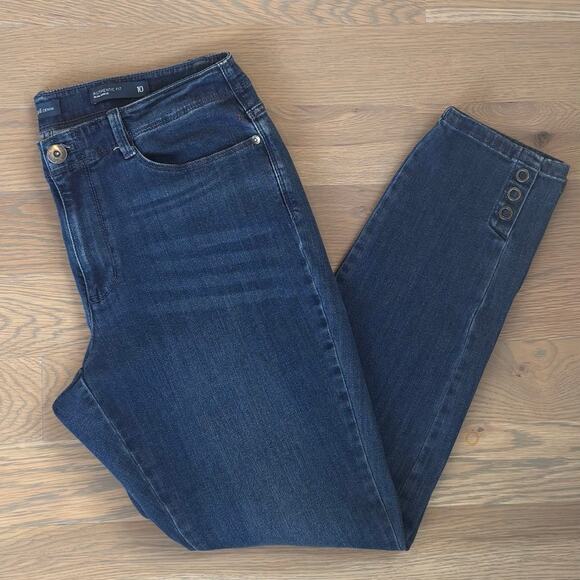 J. Jill Denim Authentic Fit Slim Ankle Jeans Lightweight Stretch Women’s Size 10 - Picture 1 of 9